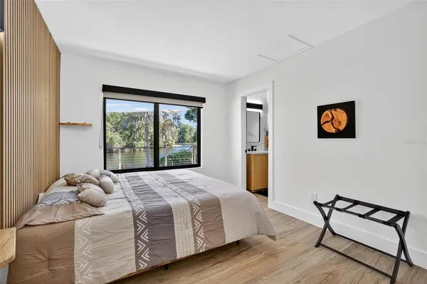 $899,000 | 511 South Riverhills Drive, Temple Terrace, FL 33617