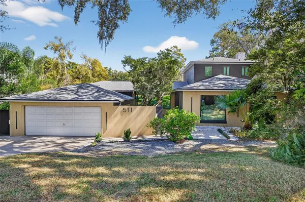 $899,000 | 511 South Riverhills Drive, Temple Terrace, FL 33617