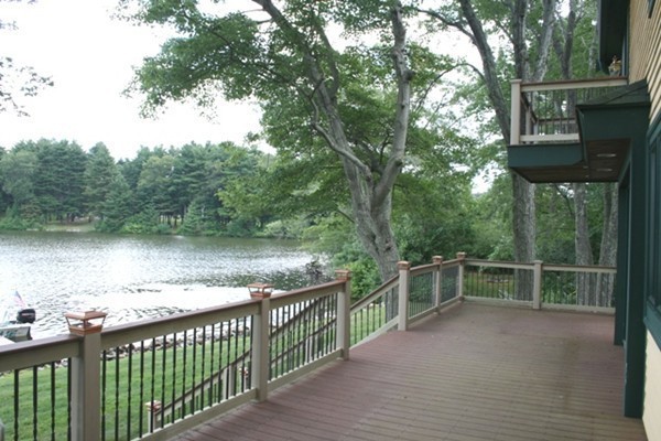 36 Elmwood Road Lynnfield, MA 01940 - Photo 10 of 13 Gallery Image 10