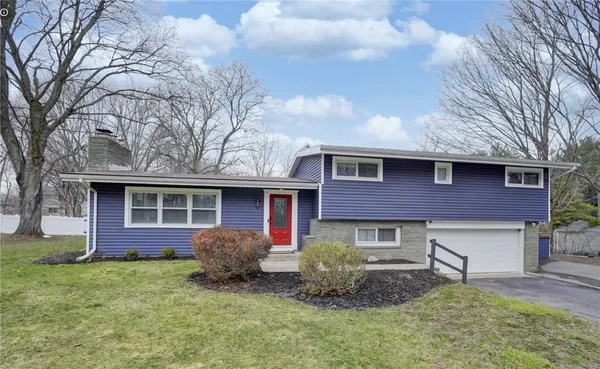 $399,000 | 465 Holt Road, Webster, NY 14580