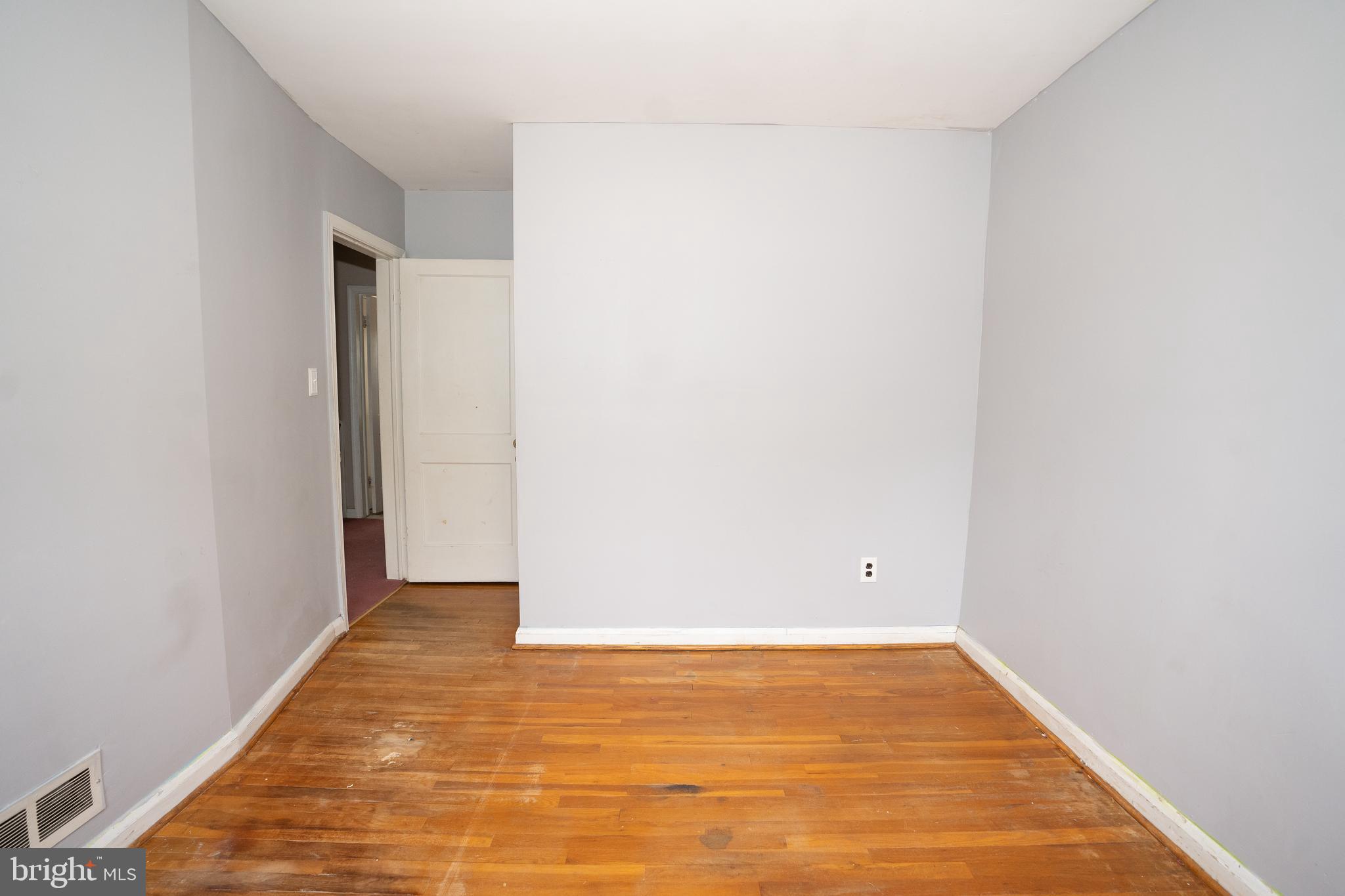 7325 Conley Street Baltimore, MD 21224 - Photo 14 of 30
