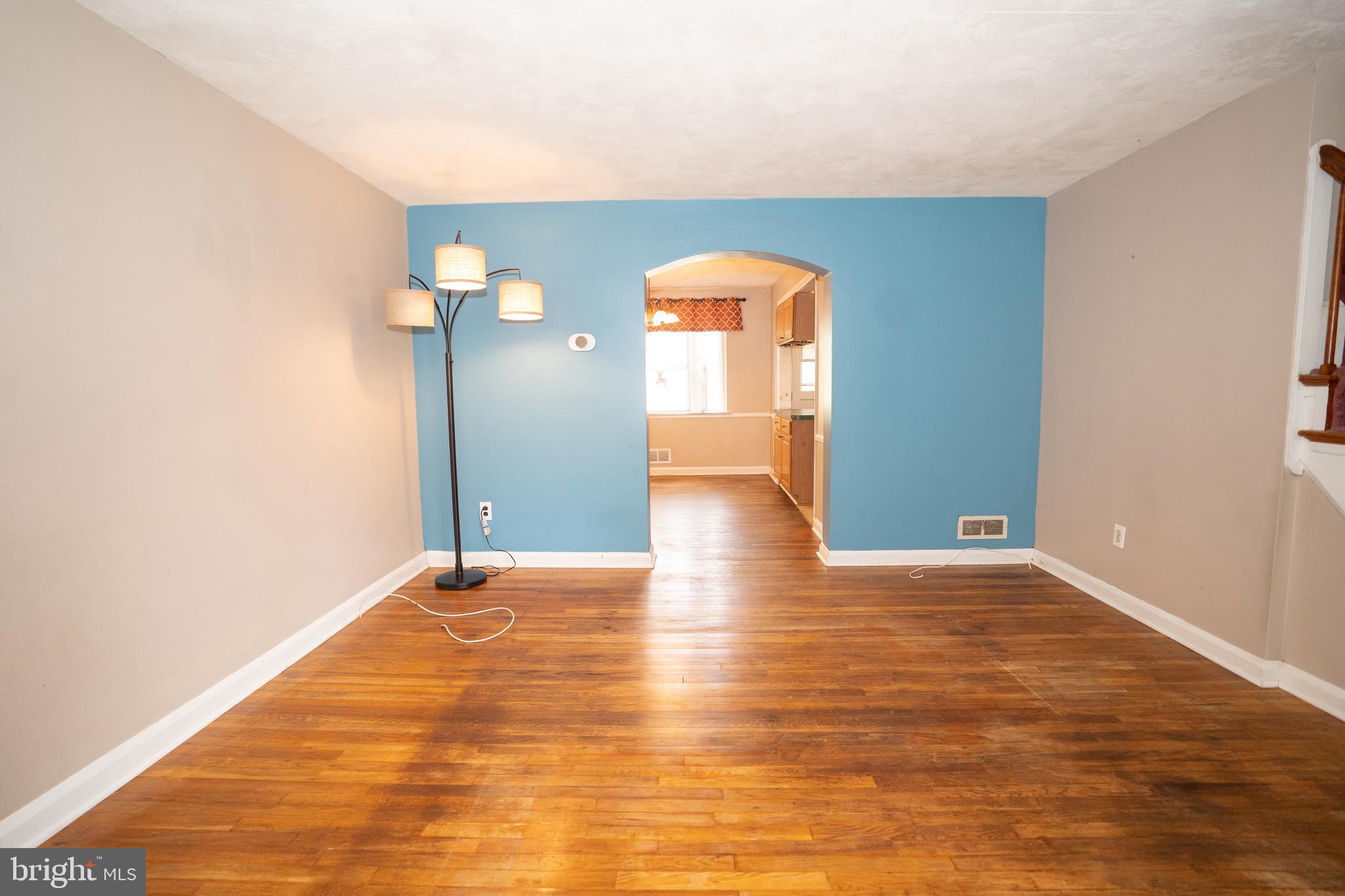 7325 Conley Street Baltimore, MD 21224 - Photo 3 of 30