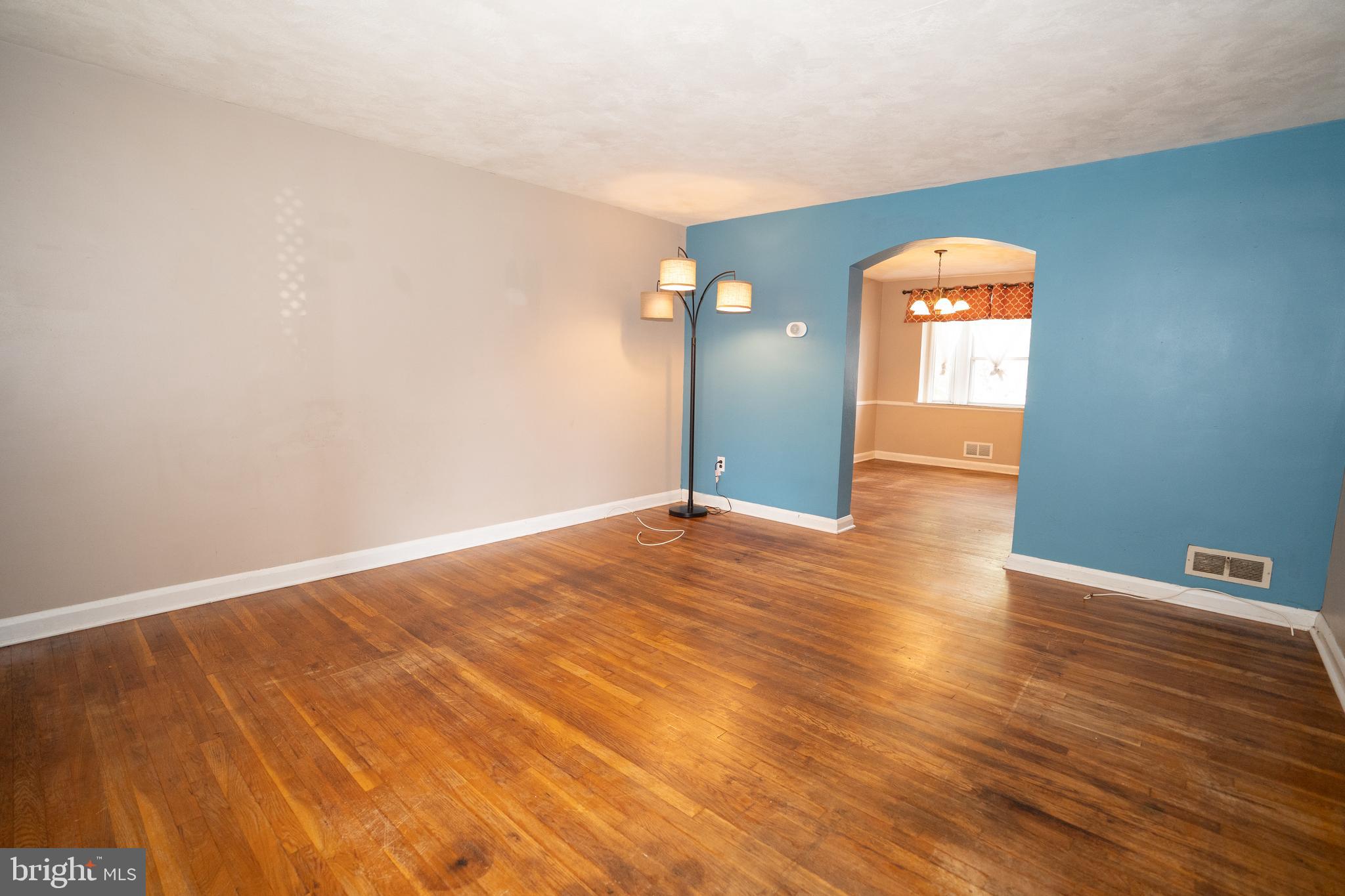 7325 Conley Street Baltimore, MD 21224 - Photo 4 of 30
