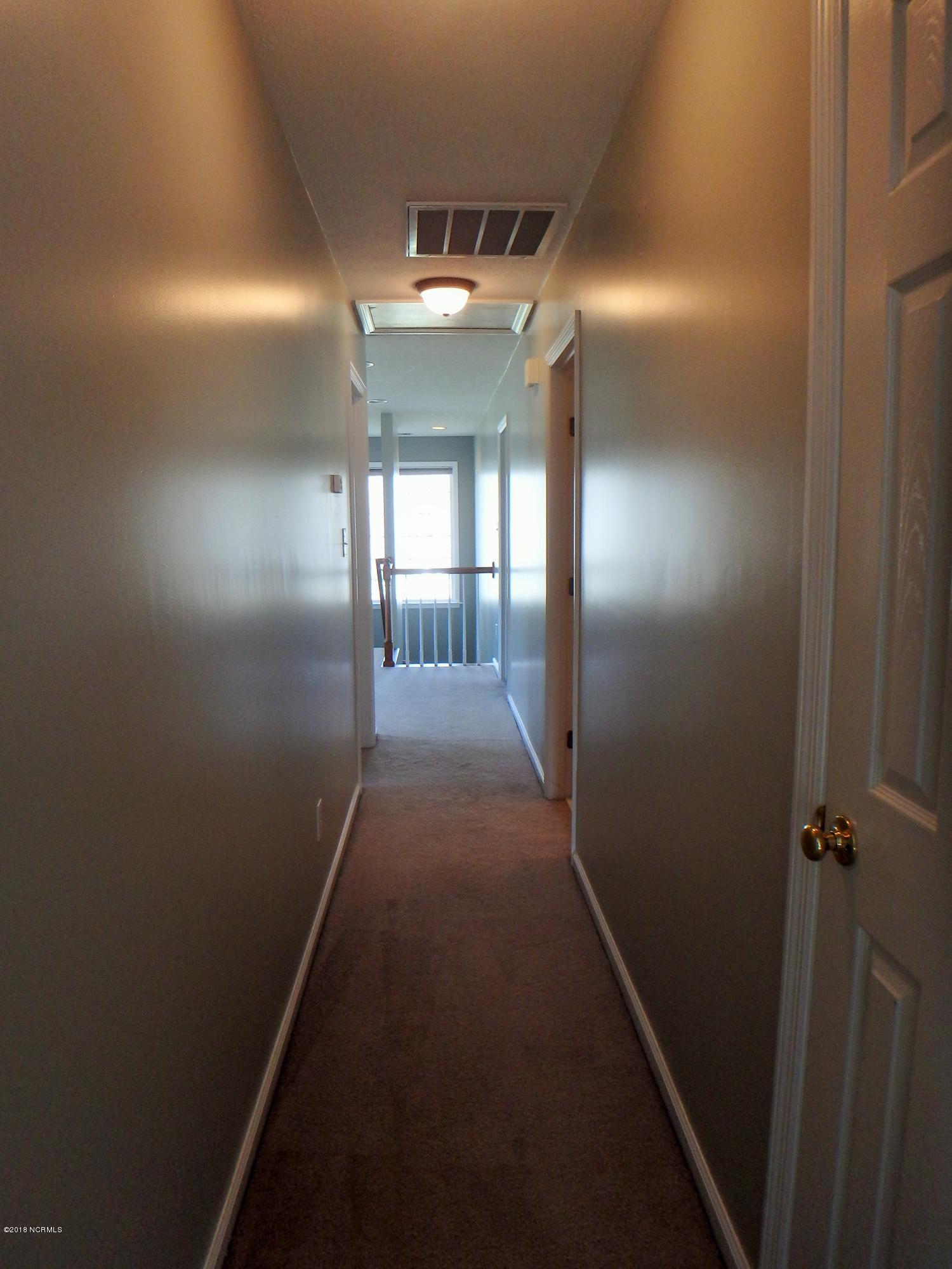 239 Riverbend Road Jacksonville, NC 28540 - Photo 40 of 52 P4060085