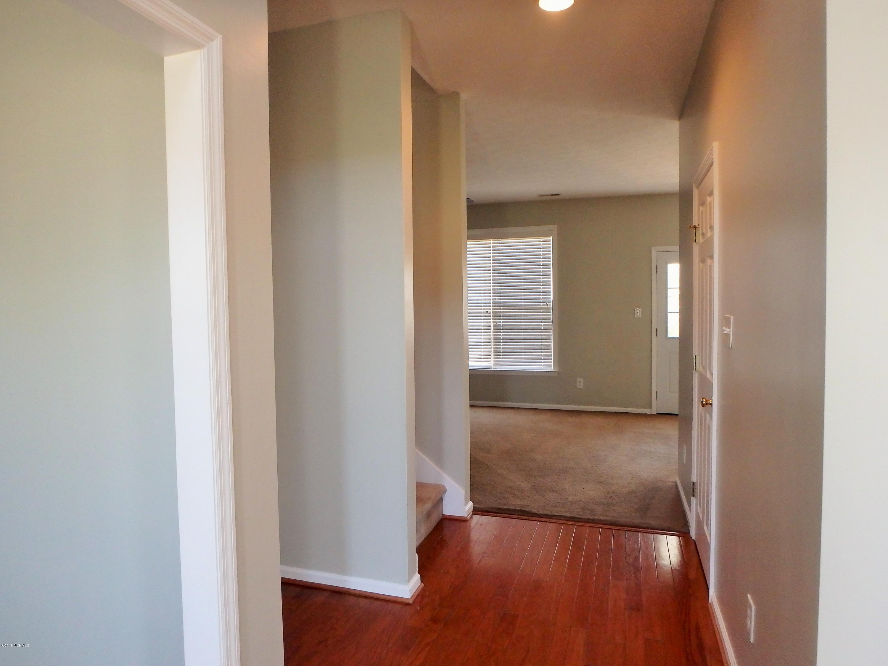 239 Riverbend Road Jacksonville, NC 28540 - Photo 8 of 52 P4060029