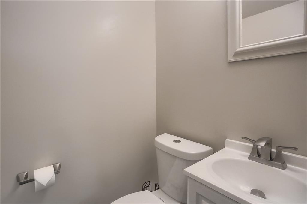 1441 Ridge Avenue Coraopolis, PA 15108 - Photo 15 of 25 Gallery Image 15