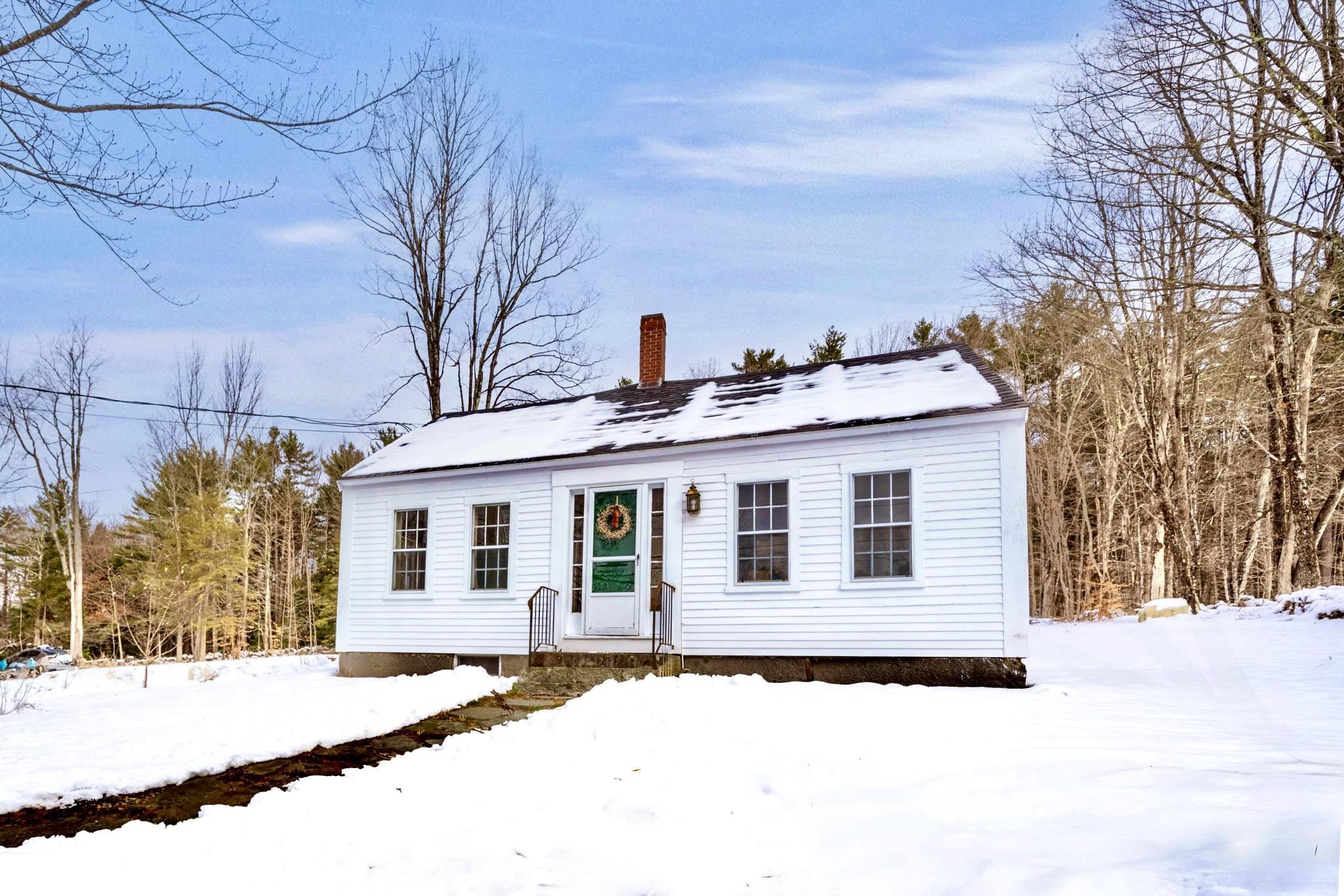 160 North Wolfeboro Road Wolfeboro, NH 03894 - Photo 2 of 29