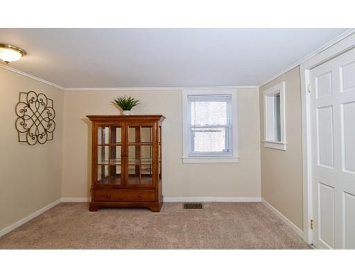 74 Wisteria Street Springfield, MA 01119 - Photo 12 of 28 Gallery Image 12