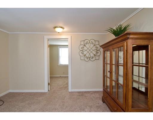 74 Wisteria Street Springfield, MA 01119 - Photo 14 of 28 Gallery Image 14