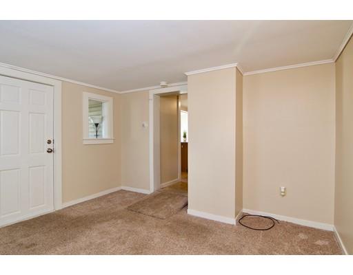 74 Wisteria Street Springfield, MA 01119 - Photo 17 of 28 Gallery Image 17