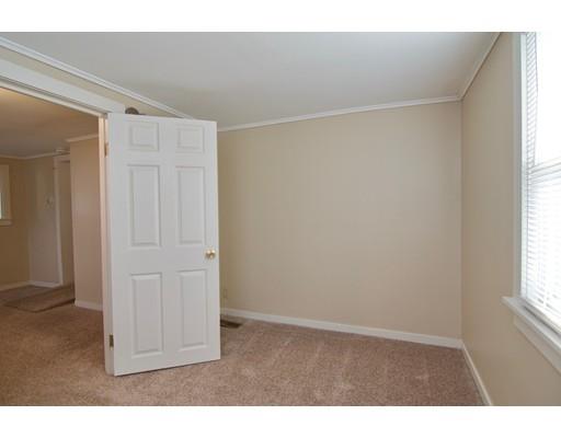 74 Wisteria Street Springfield, MA 01119 - Photo 18 of 28 Gallery Image 18