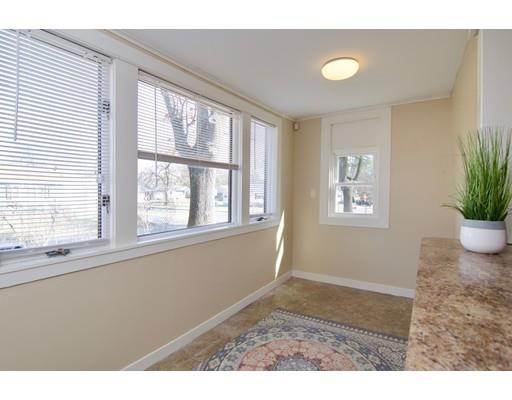 74 Wisteria Street Springfield, MA 01119 - Photo 3 of 28 Gallery Image 3