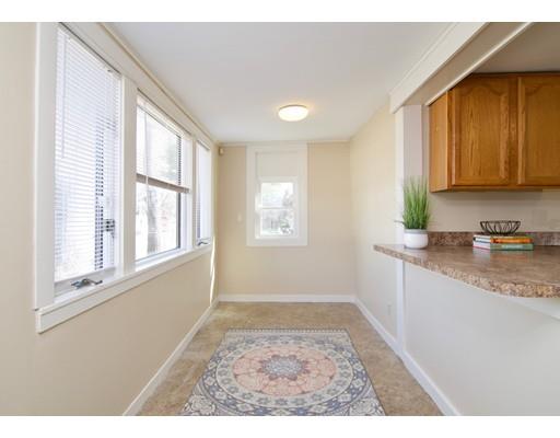 74 Wisteria Street Springfield, MA 01119 - Photo 4 of 28 Gallery Image 4