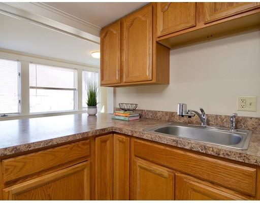 74 Wisteria Street Springfield, MA 01119 - Photo 7 of 28 Gallery Image 7