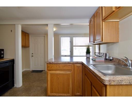 74 Wisteria Street Springfield, MA 01119 - Photo 8 of 28 Gallery Image 8