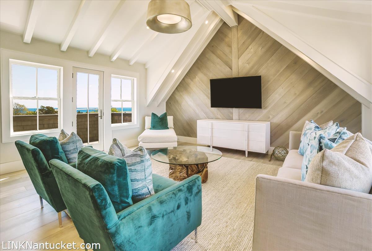 56 Squam Road Nantucket, MA 02554 - Photo 18 of 29 Gallery Image 18