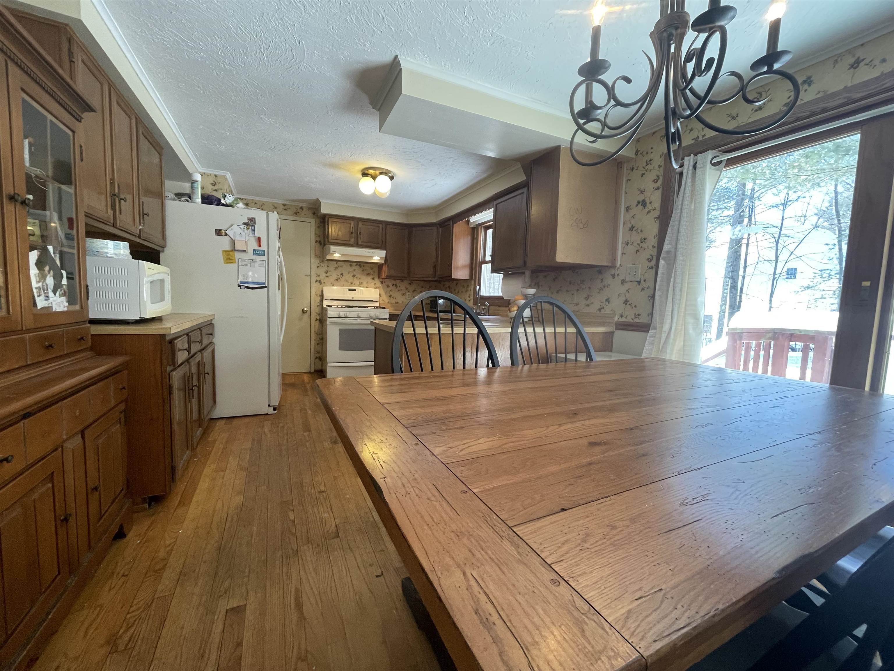 63 Regis Road Laconia, NH 03246 - Photo 11 of 32 Gallery Image 11
