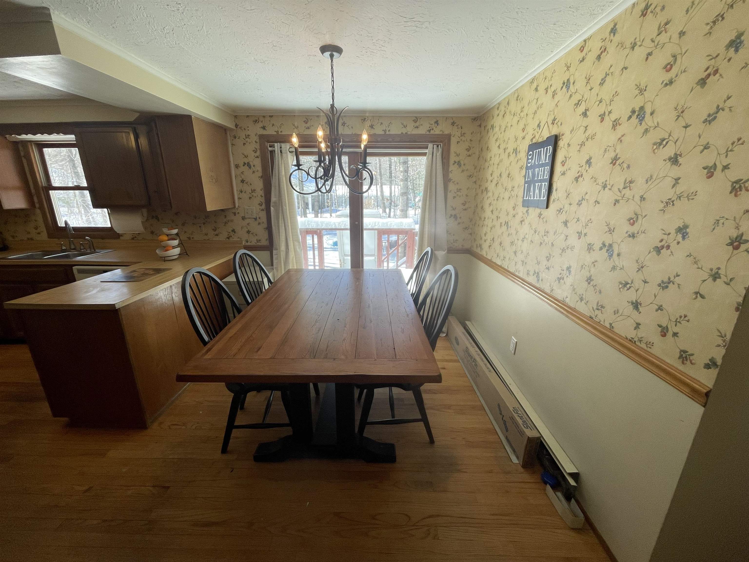 63 Regis Road Laconia, NH 03246 - Photo 12 of 32 Gallery Image 12