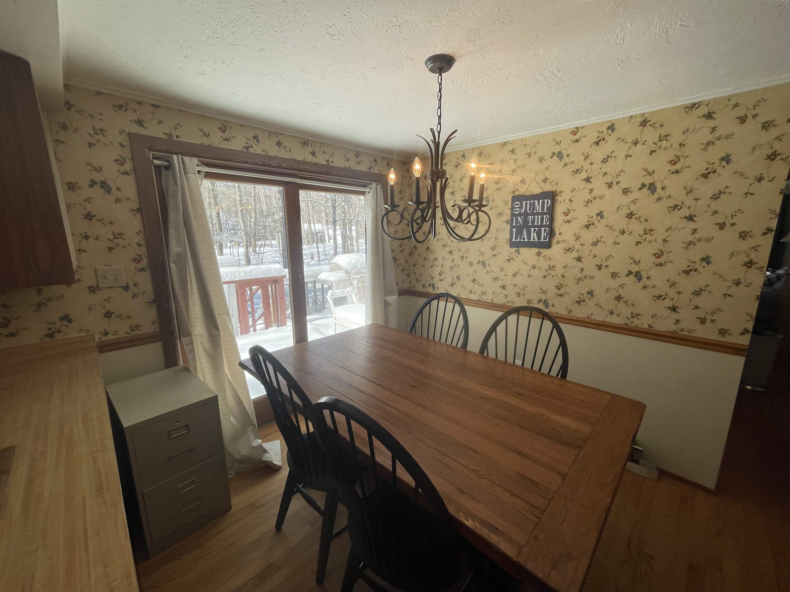 63 Regis Road Laconia, NH 03246 - Photo 13 of 32 Gallery Image 13