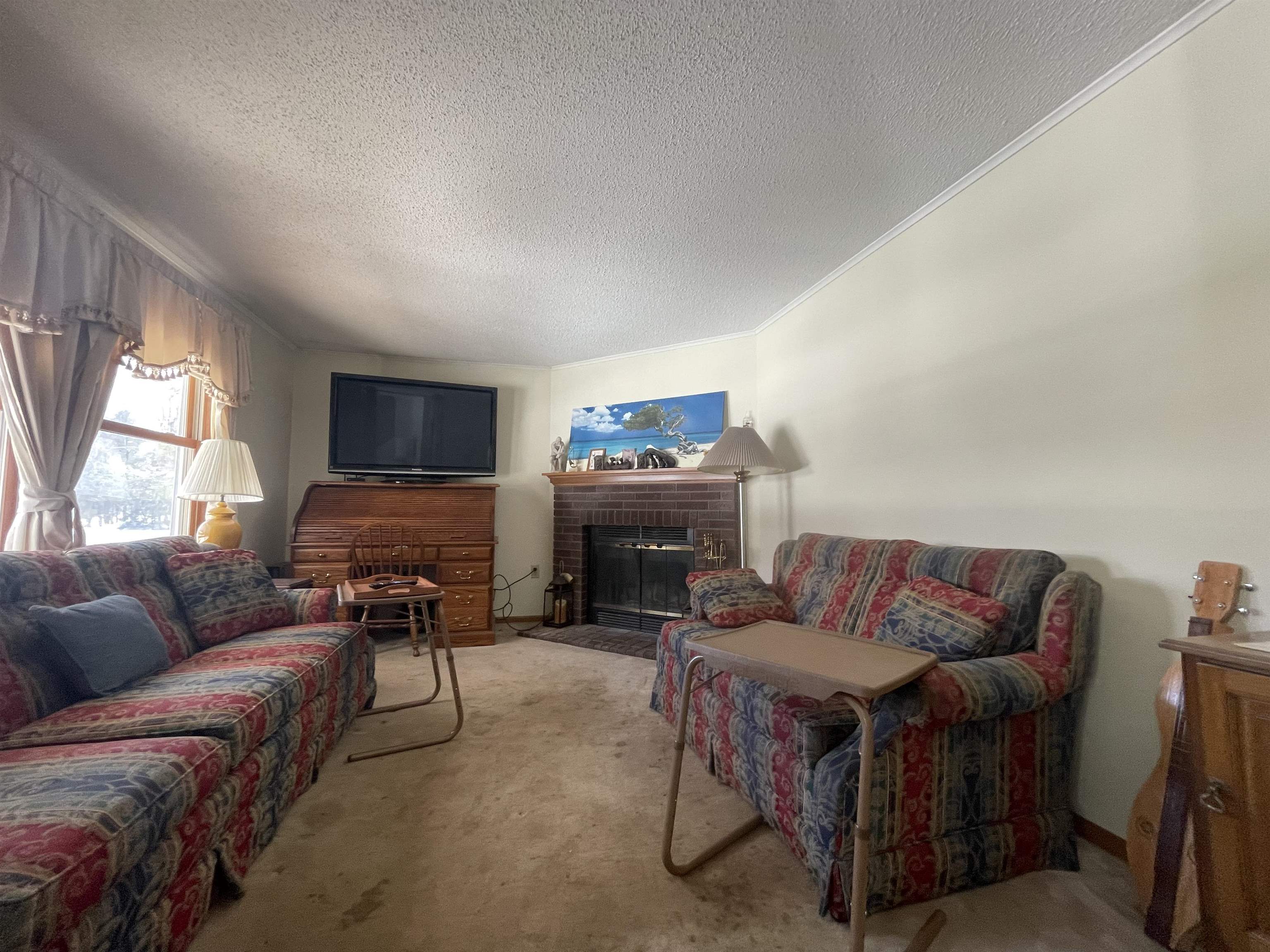 63 Regis Road Laconia, NH 03246 - Photo 15 of 32 Gallery Image 15