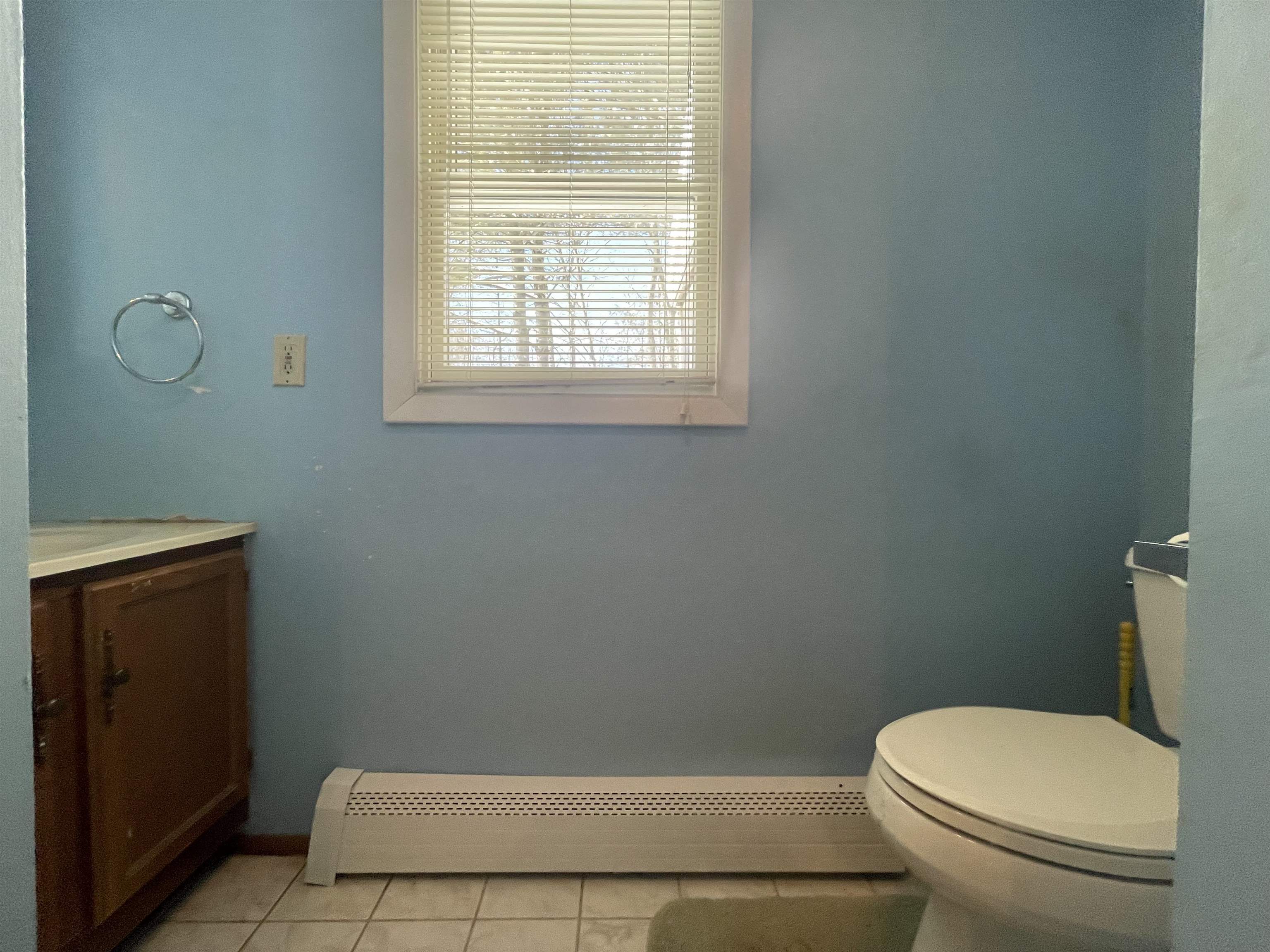 63 Regis Road Laconia, NH 03246 - Photo 17 of 32 Gallery Image 17