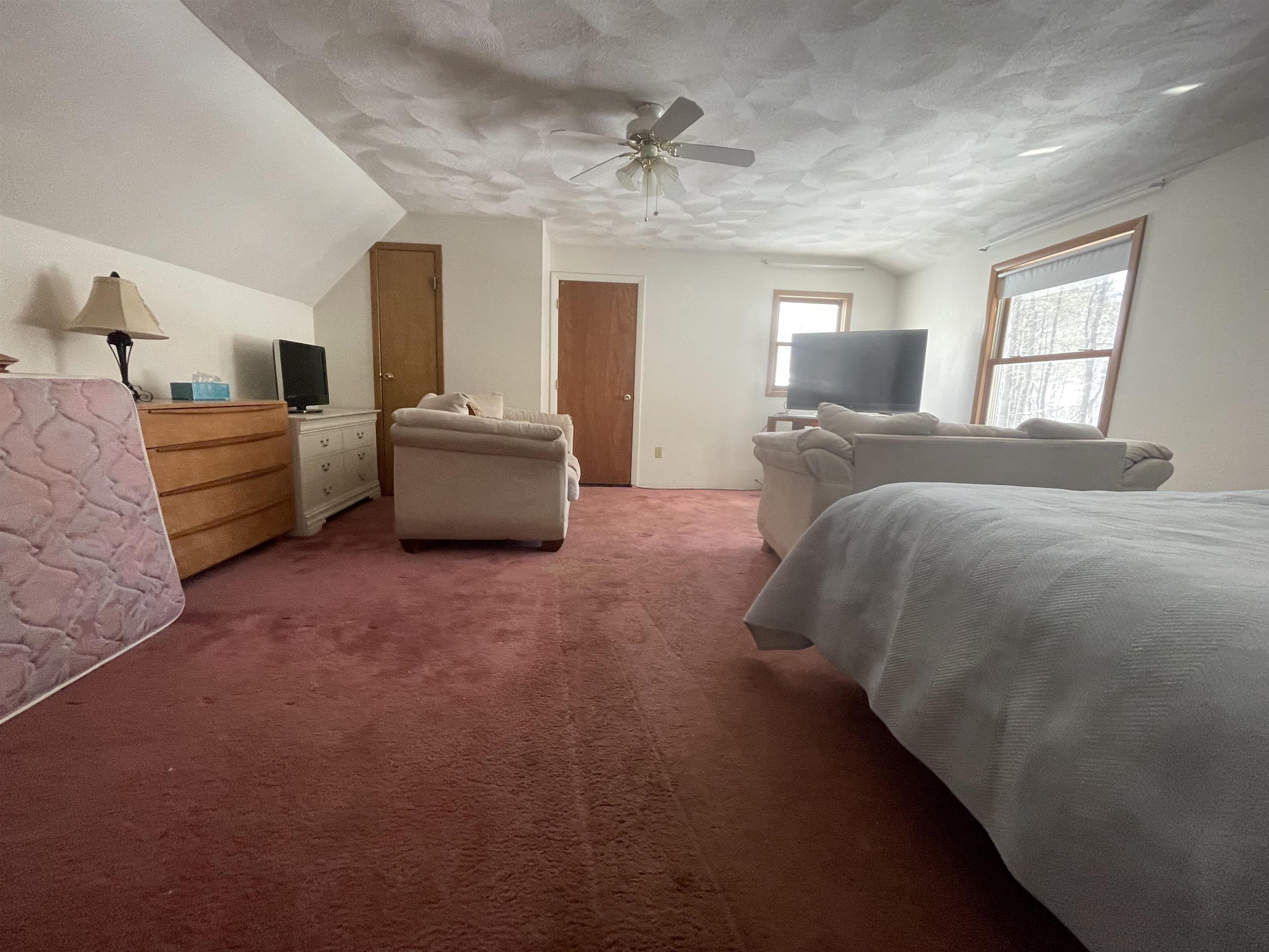 63 Regis Road Laconia, NH 03246 - Photo 30 of 32 Gallery Image 30