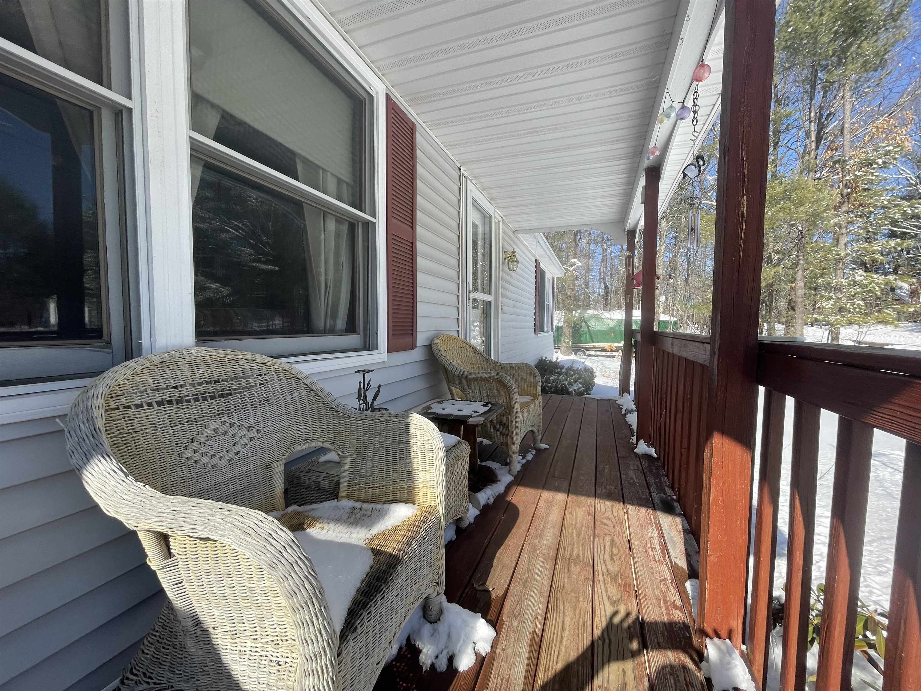 63 Regis Road Laconia, NH 03246 - Photo 4 of 32 Gallery Image 4