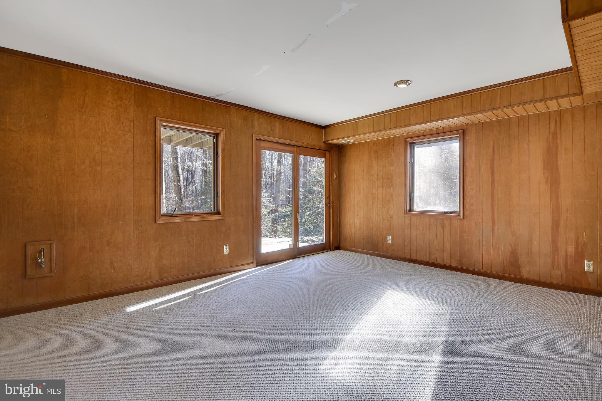 460 Farmington Road West Accokeek, MD 20607 - Photo 30 of 34 a view of an empty room with a window