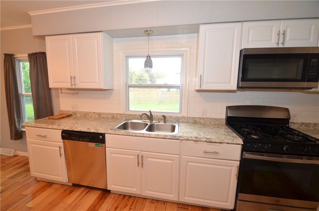 3537 Latta Road Greece, NY 14612 - Photo 8 of 44