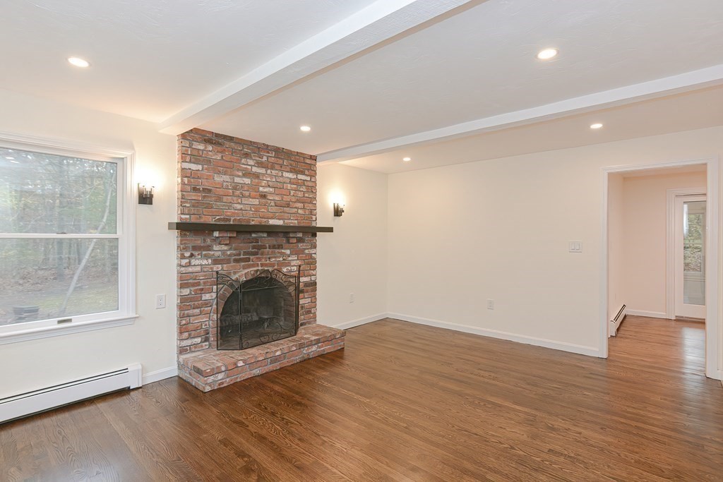 38 Ridge Road Walpole, MA 02081 - Photo 16 of 42 Gallery Image 16