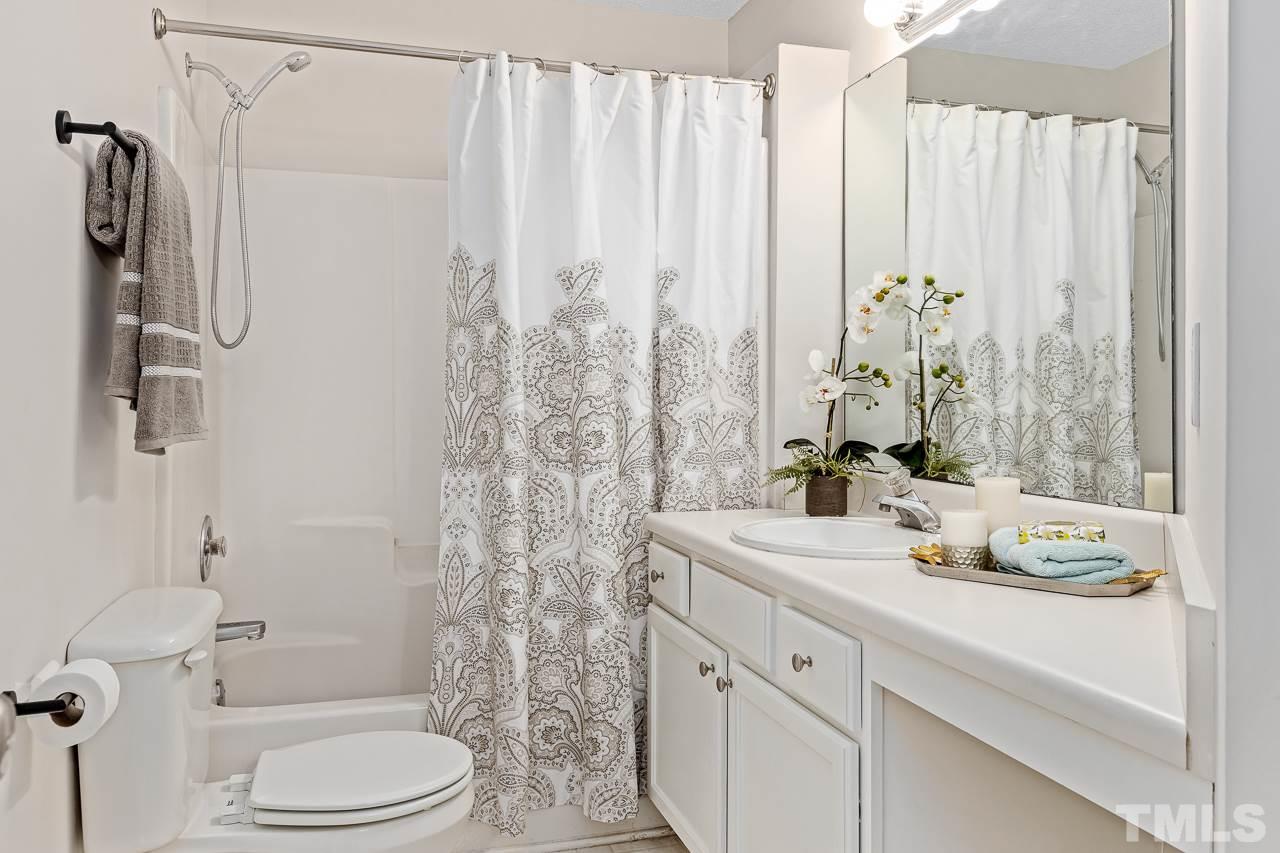 6744 Queen Annes Drive Raleigh, NC 27613 - Photo 15 of 27