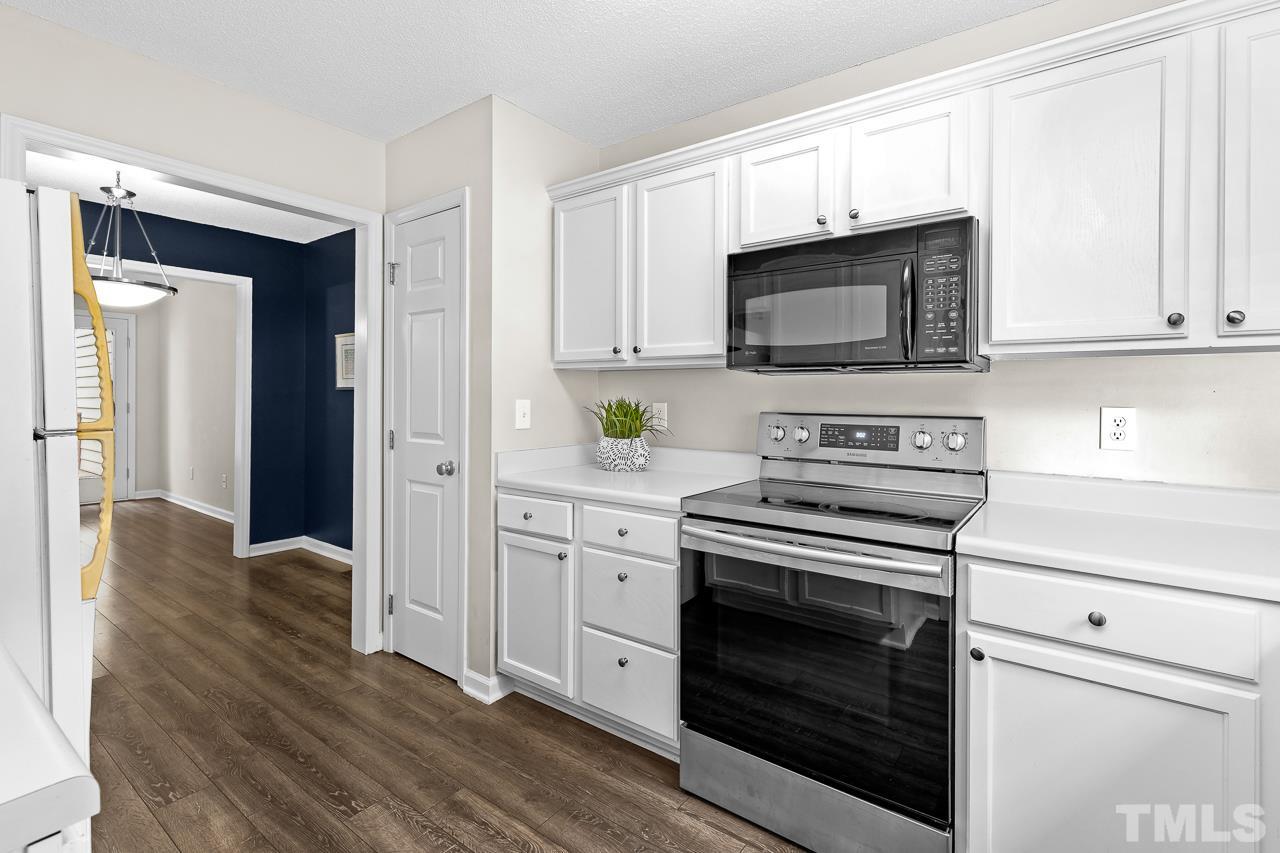 6744 Queen Annes Drive Raleigh, NC 27613 - Photo 6 of 27