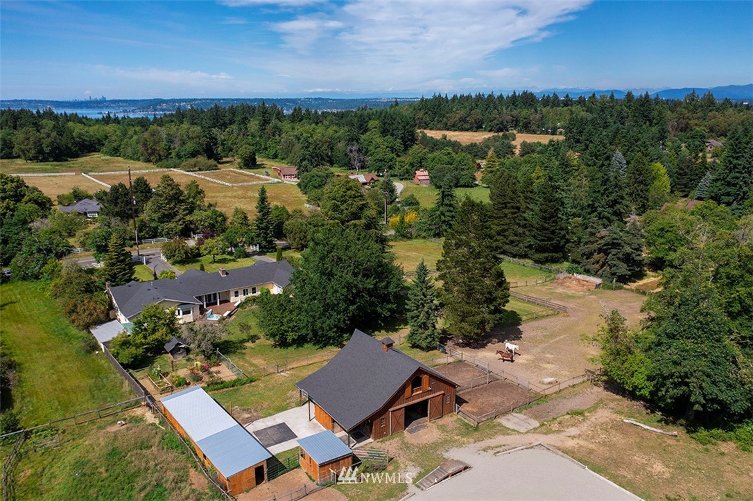 5527 Southwest Point Robinson Road Vashon, WA 98070 - Photo 39 of 39 Gallery Image 39