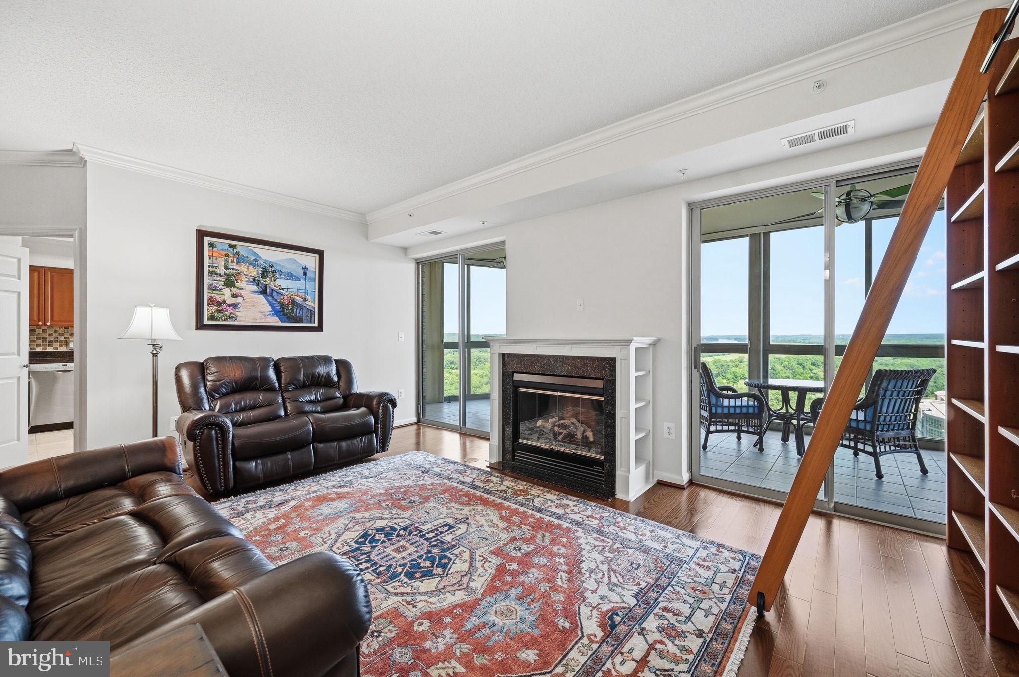 19355 Cypress Ridge Terrace, Unit 1017 Leesburg, VA 20176 - Photo 2 of 34