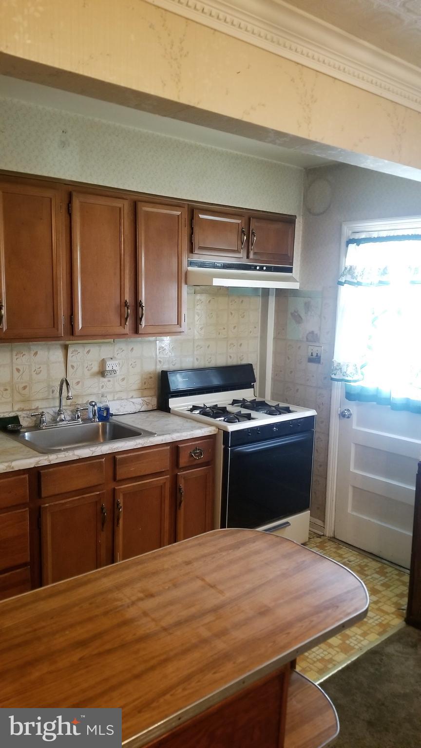 6909 Broening Road Baltimore, MD 21222 - Photo 7 of 13 Galley Kitchen