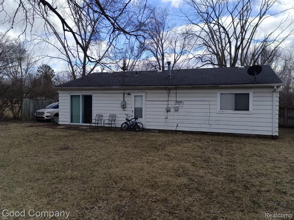 28510 Beechnut Street Inkster, MI 48141 - Photo 3 of 19 Gallery Image 3