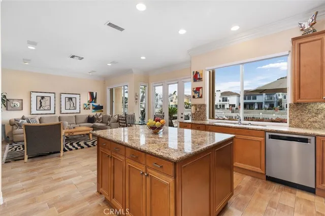$2,975,000 | 354 Salta Verde Point, Long Beach, CA 90803