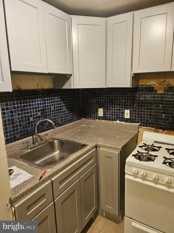 $290,000 | 346 Long Lane, Upper Darby, PA 19082