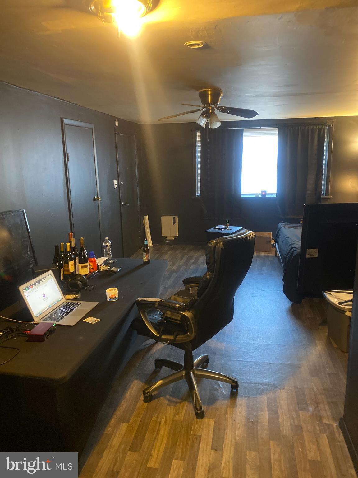 346 Long Lane Upper Darby, PA 19082 - Photo 3 of 14