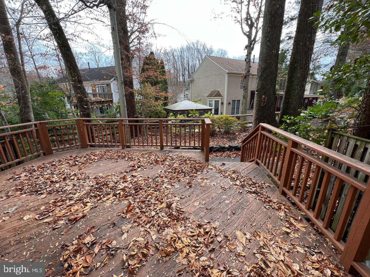 17911 Dumfries Circle Olney, MD 20832 - Photo 29 of 29 Rear Deck