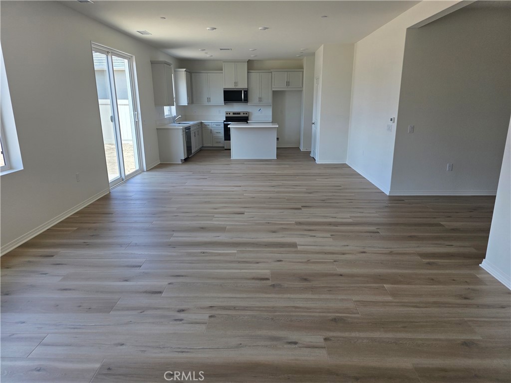 9667 Babaco Street Riverside, CA 92508 - Photo 5 of 24