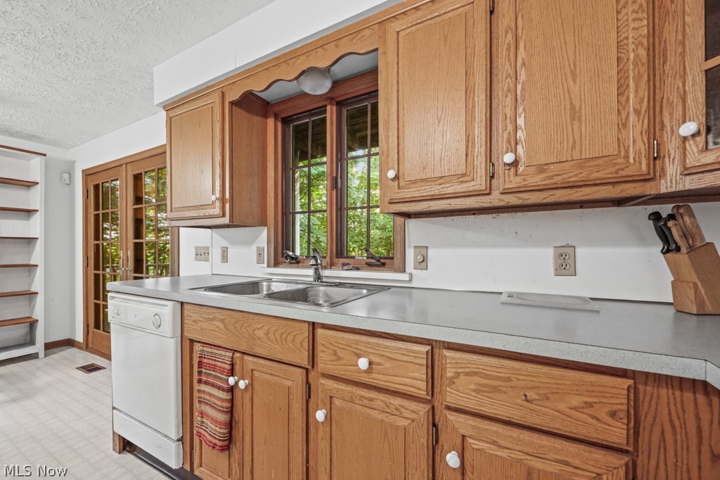 10175 Johnson Road North Benton, OH 44449 - Photo 19 of 42 Gallery Image 19