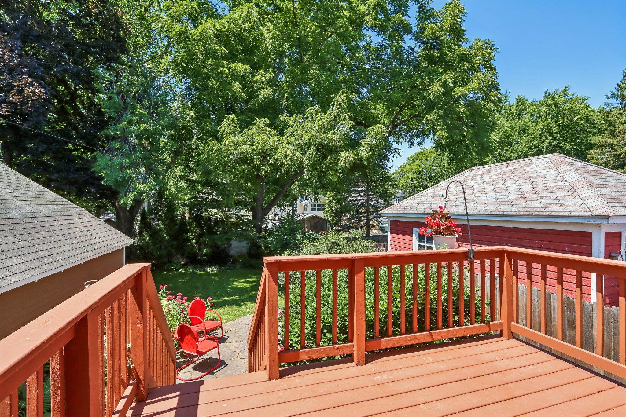 406 Maple Avenue Madison, WI 53704 - Photo 5 of 59