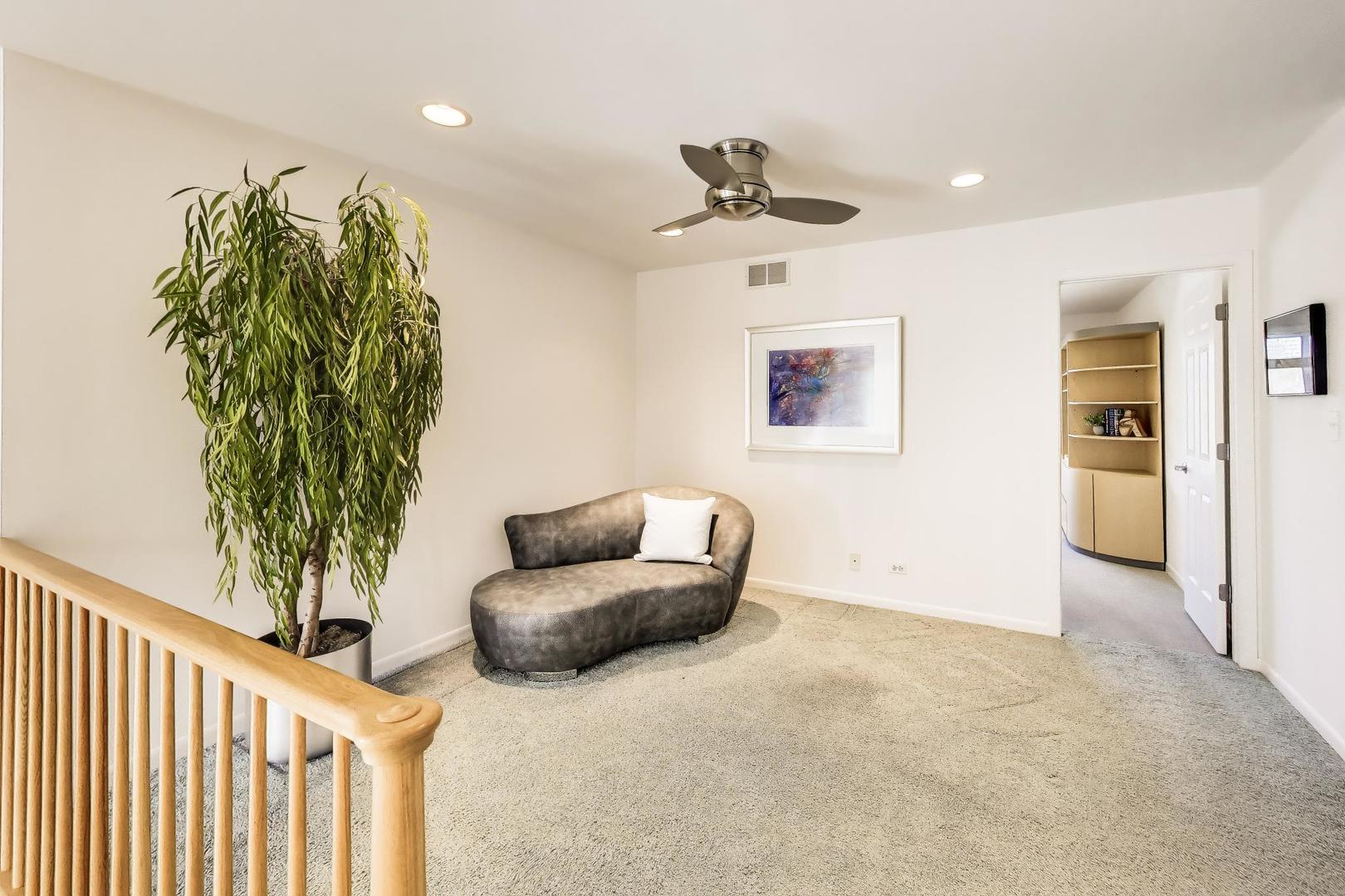 2566 Windrush Lane Northbrook, IL 60062 - Photo 23 of 47