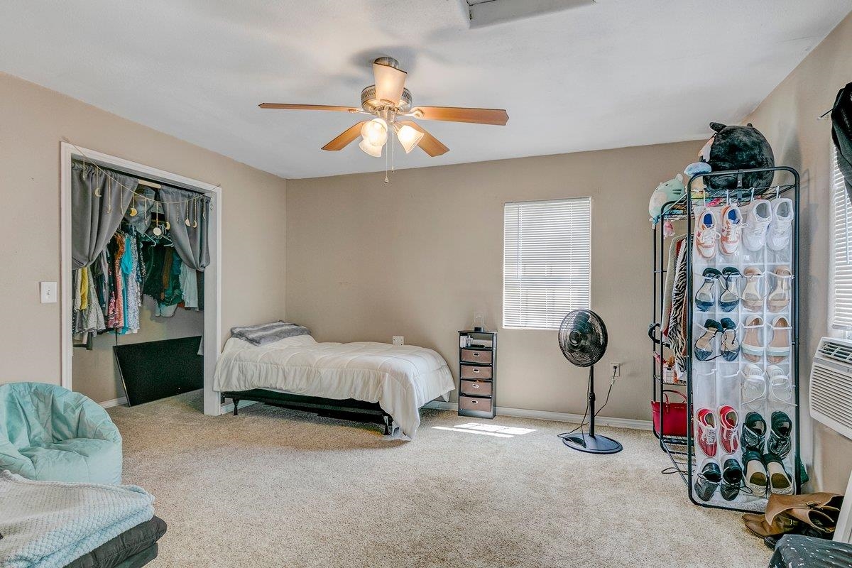 6831 Howe Street Groves, TX 77619 - Photo 28 of 34
