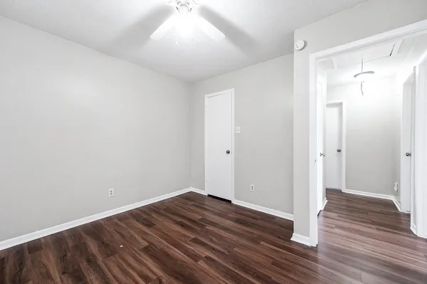 $2,025 | 1922 Arcadia Drive, Sugar Land, TX 77498