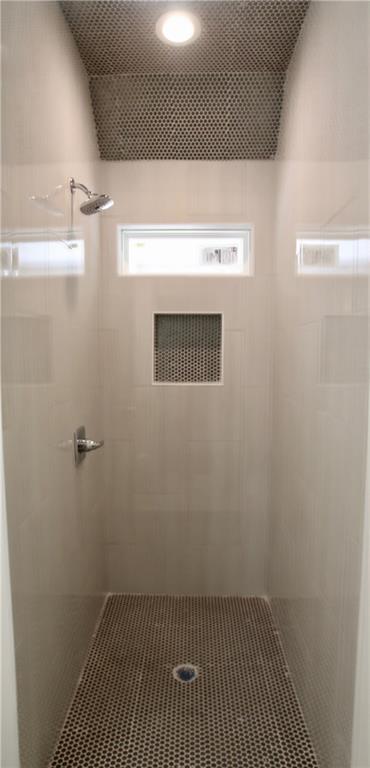 705 Harris Avenue, Unit A Austin, TX 78705 - Photo 15 of 33 a view of bathroom