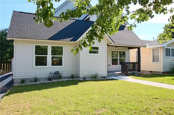 $6,995 | 705 Harris Avenue, Unit A, Austin, TX 78705