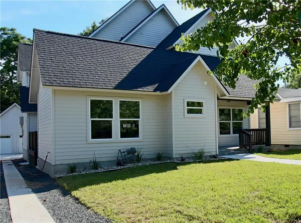 $6,995 | 705 Harris Avenue, Unit A, Austin, TX 78705