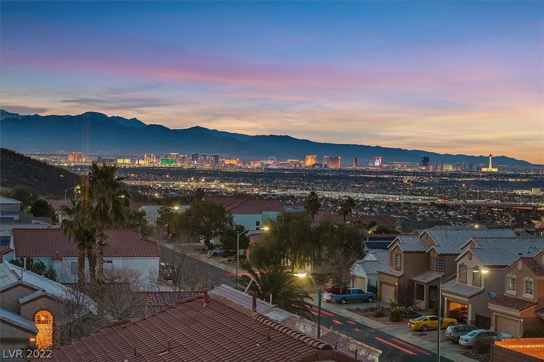352 Rosefinch Street Henderson, NV 89012 - Photo 1 of 29